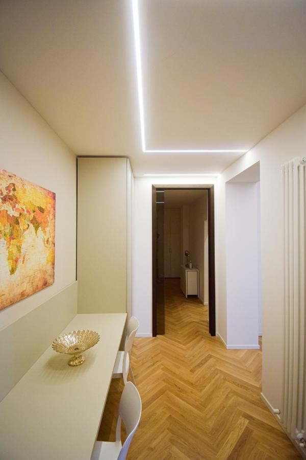 Sibilla Suite Apartment - Via Piella 14 Болоня Екстериор снимка